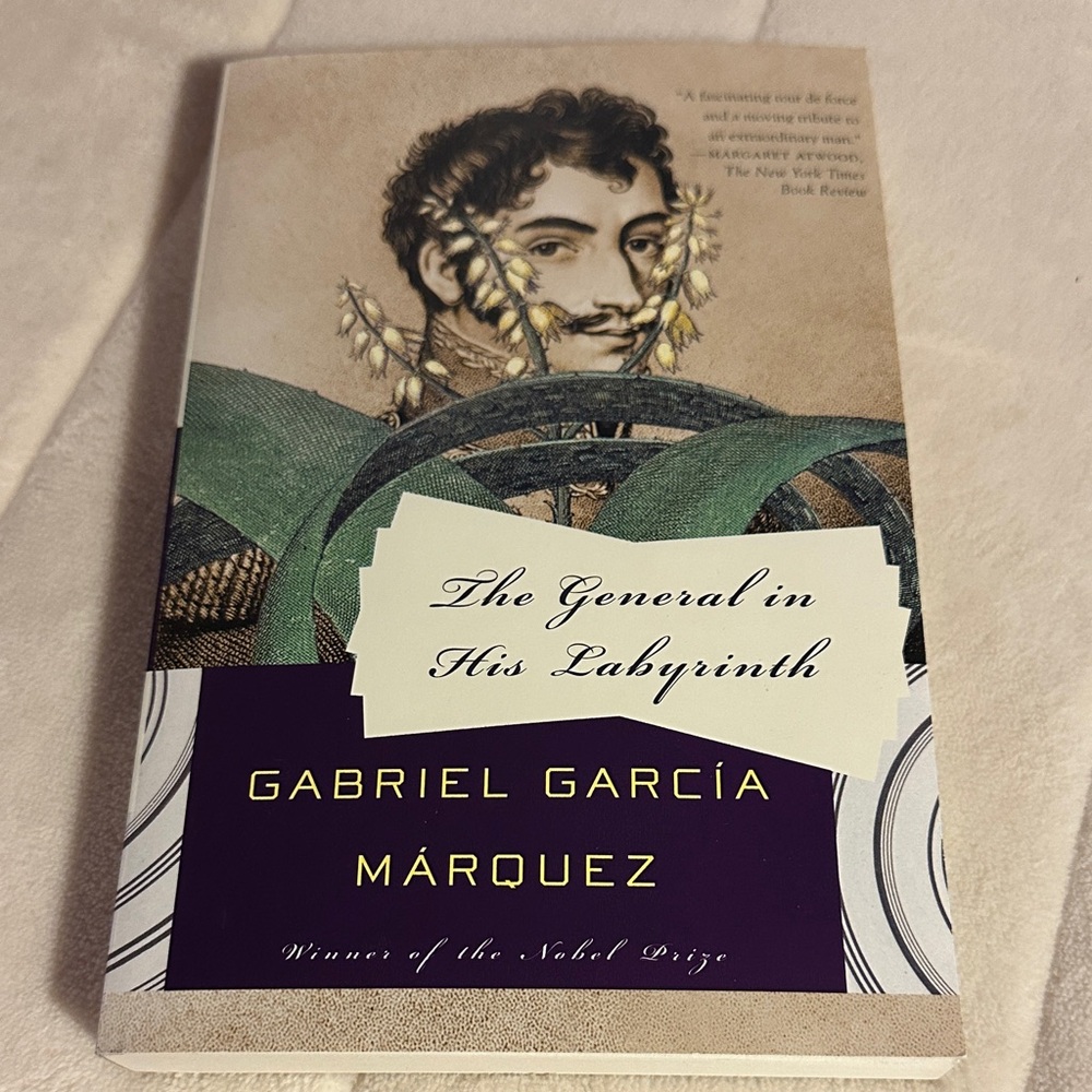 'Historical The General in His Labyrinth' Book